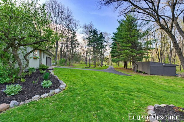 9000 Crooked Crow Road Ne, Ada Twp, MI 49301
