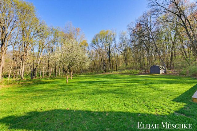 9000 Crooked Crow Road Ne, Ada Twp, MI 49301