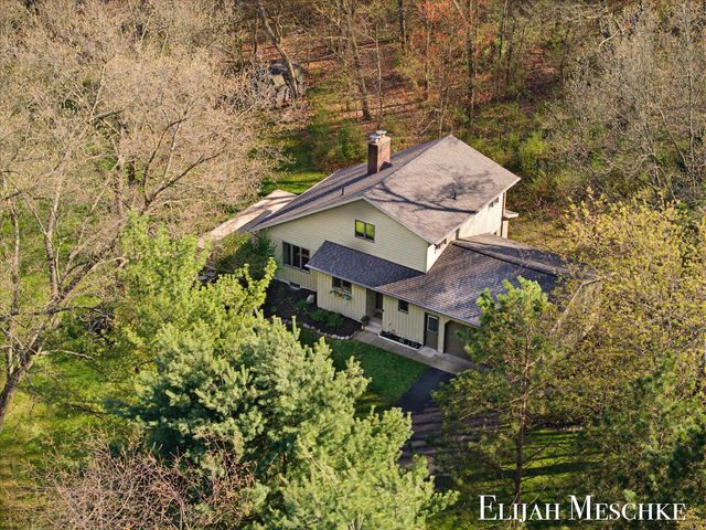 9000 Crooked Crow Road Ne, Ada Twp, MI 49301