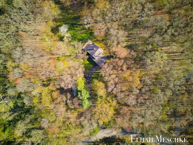 9000 Crooked Crow Road Ne, Ada Twp, MI 49301