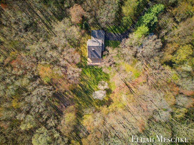 9000 Crooked Crow Road Ne, Ada Twp, MI 49301