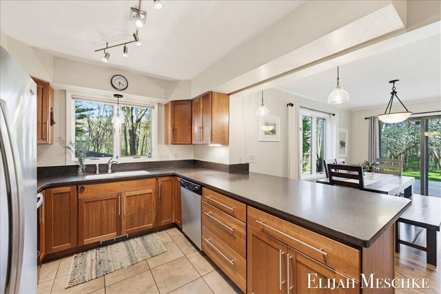9000 Crooked Crow Road Ne, Ada Twp, MI 49301