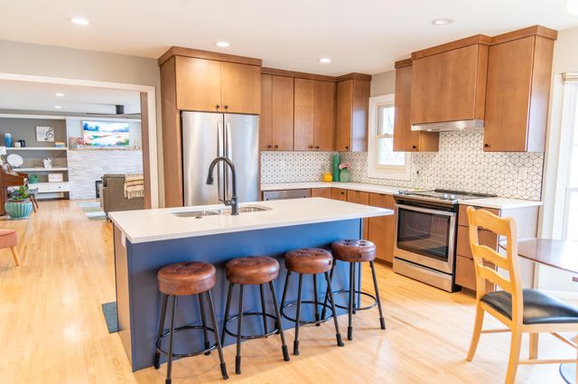 506 18th Avenue S, Fargo, ND 58103