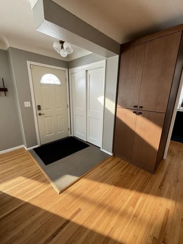 506 18th Avenue S, Fargo, ND 58103