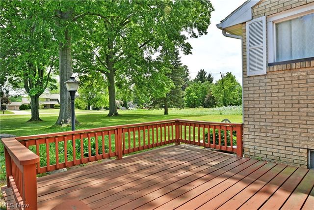 2141 North Road NE, Warren, OH 44483