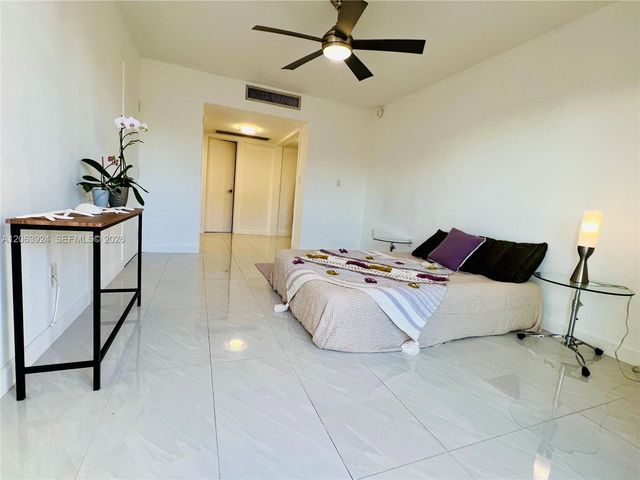 1650 NE 115th Street 408, Miami, FL 33181