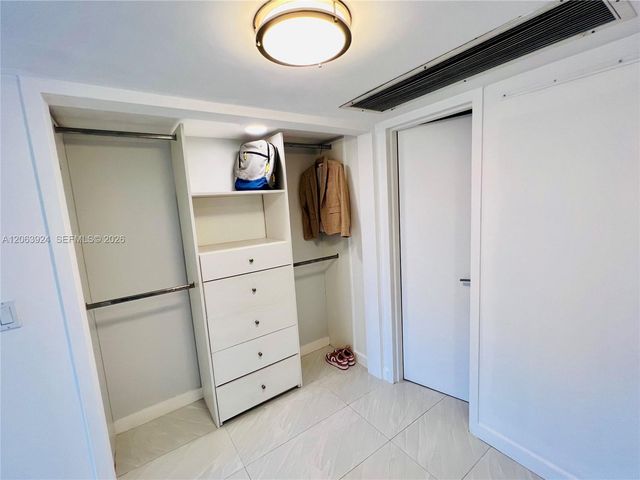 1650 NE 115th Street 408, Miami, FL 33181