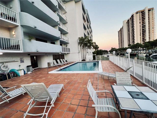 1650 NE 115th Street 408, Miami, FL 33181