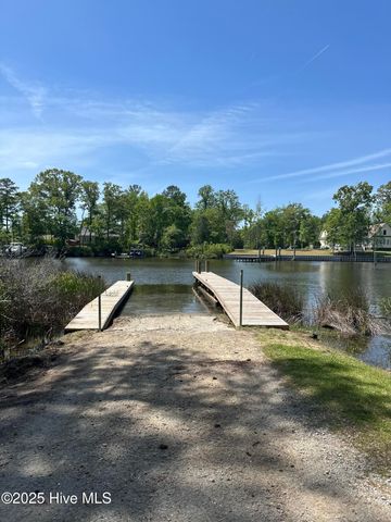 801 Sawmill Landing, Bath, NC 27808