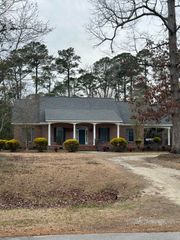 801 Sawmill Landing, Bath, NC 27808