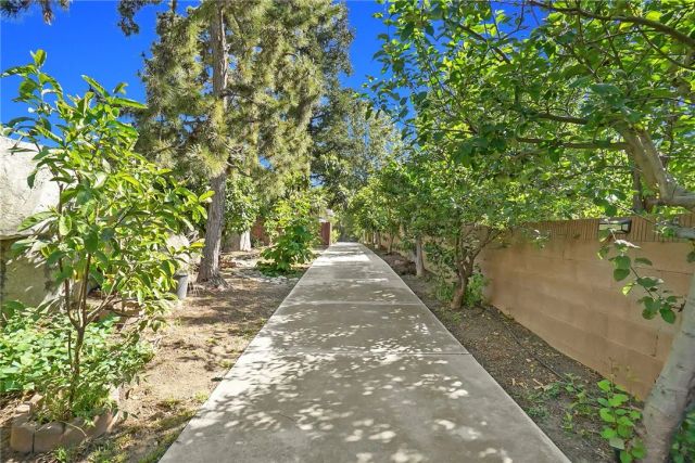 20537 E Covina Hills Rd, Covina, CA 91724