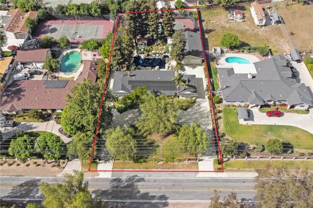 20537 E Covina Hills Rd, Covina, CA 91724