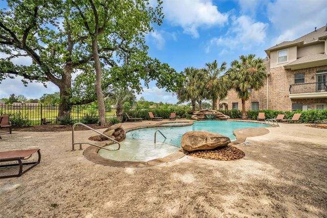 8118 Stoneyway Drive, Houston, TX 77040