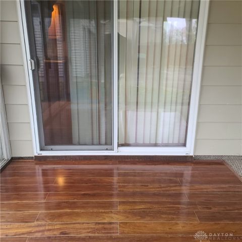 825 Brookfield Road, Dayton, OH 45429