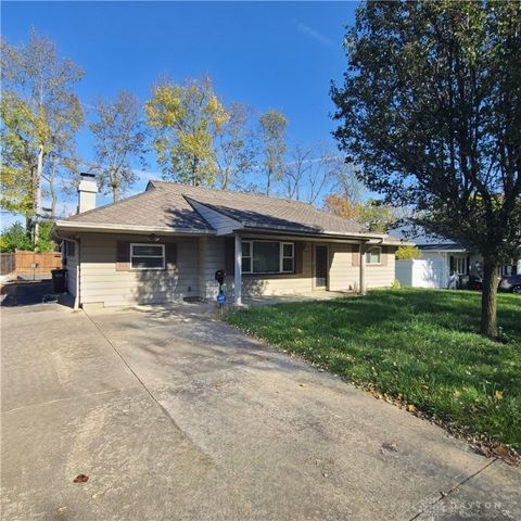 825 Brookfield Road, Dayton, OH 45429