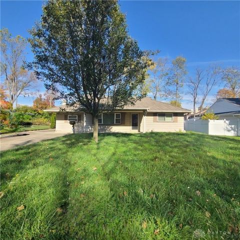 825 Brookfield Road, Dayton, OH 45429