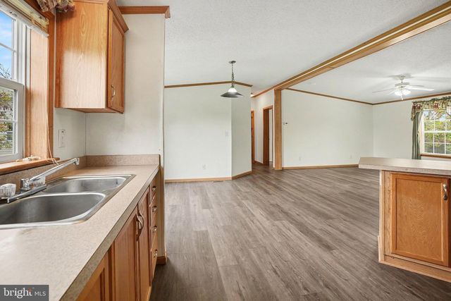 131 CAMELOT DRIVE, Chambersburg, PA 17202