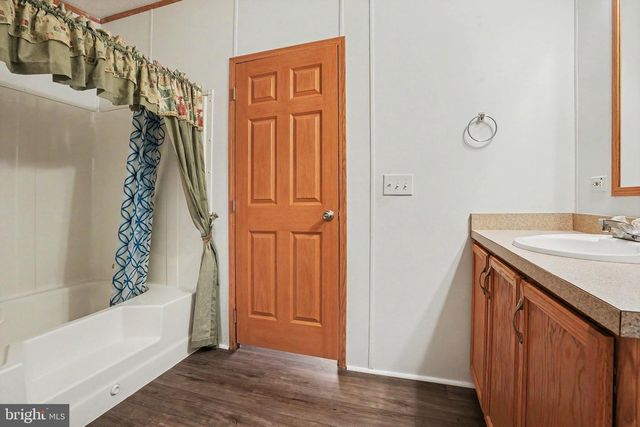 131 CAMELOT DRIVE, Chambersburg, PA 17202