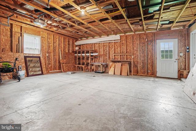 131 CAMELOT DRIVE, Chambersburg, PA 17202
