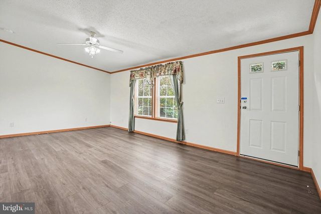 131 CAMELOT DRIVE, Chambersburg, PA 17202