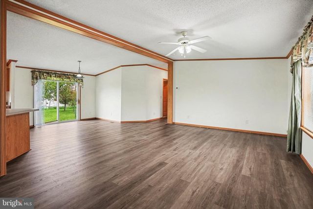 131 CAMELOT DRIVE, Chambersburg, PA 17202
