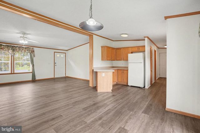 131 CAMELOT DRIVE, Chambersburg, PA 17202