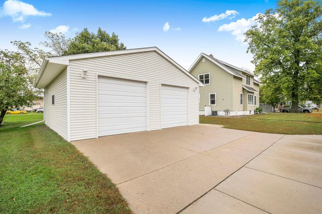 122 2nd Avenue S, Brownton, MN 55312