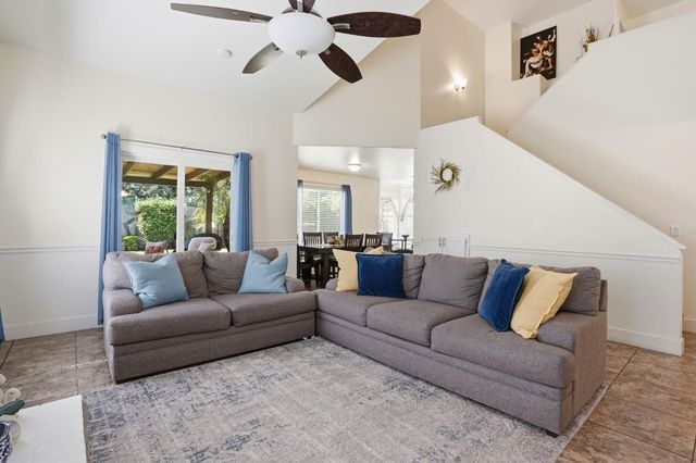 3227 Dewey, Fresno, CA 93722