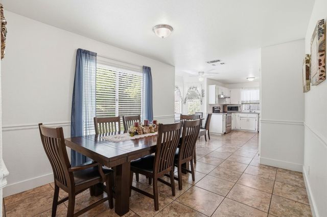 3227 Dewey, Fresno, CA 93722