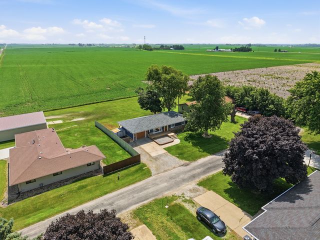 303 N Neely Street, Prairie City, IA 50228