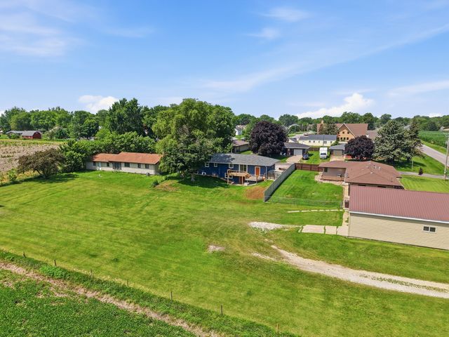 303 N Neely Street, Prairie City, IA 50228