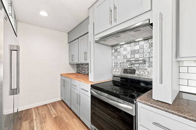303 N Neely Street, Prairie City, IA 50228