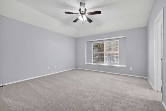 4717 Barnhill Lane, Fort Worth, TX 76135