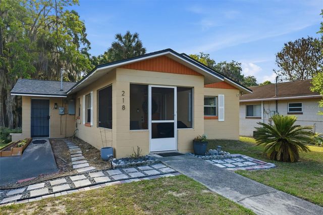 218 S EAST STREET, Leesburg, FL 34748