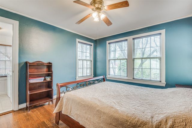 7015 Hammond Avenue, Dallas, TX 75223