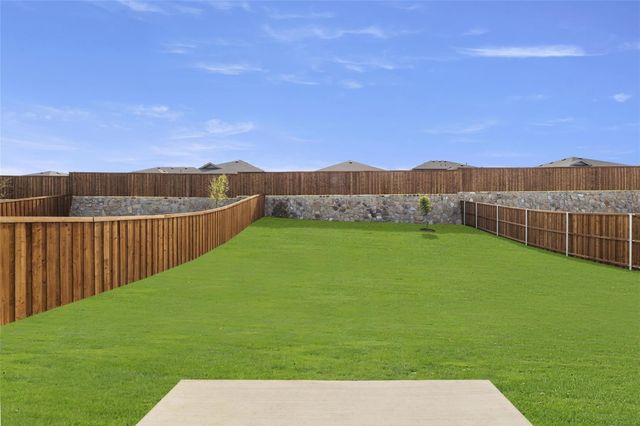 1304 Kennedy Road, Howe, TX 75459