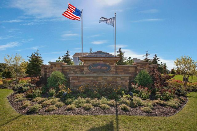 9120 Lighthouse Lane, Woodbury, MN 55129