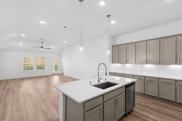 16948 Jim Sharp Drive, Montgomery, TX 77316