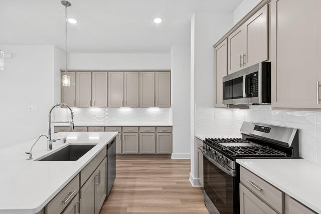 16948 Jim Sharp Drive, Montgomery, TX 77316