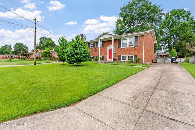110 Alvina Way, Louisville, KY 40214