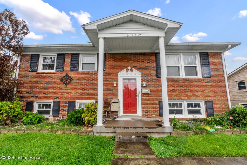 110 Alvina Way, Louisville, KY 40214