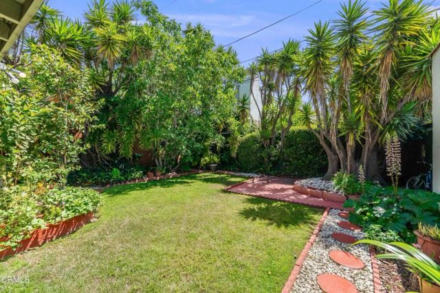 1116 S Burnside Avenue, Los Angeles, CA 90019