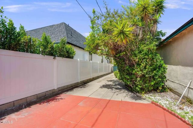 1116 S Burnside Avenue, Los Angeles, CA 90019