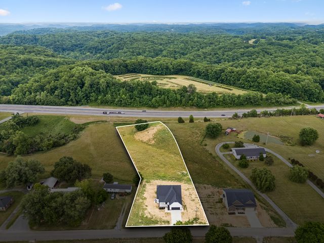 2010 Old Snow Hill Rd, Dowelltown, TN 37059