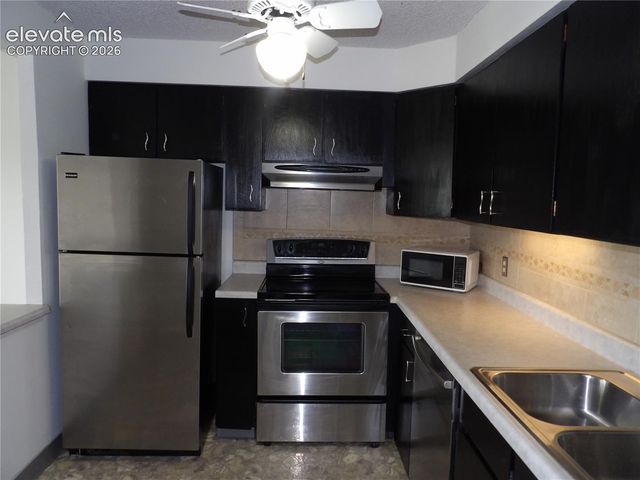 411 Lakewood Circle C1001, Colorado Springs, CO 80910