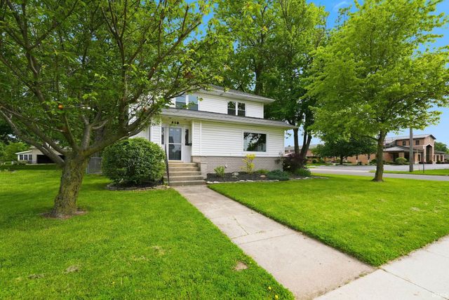 410 E 7th Street, Auburn, IN 46706