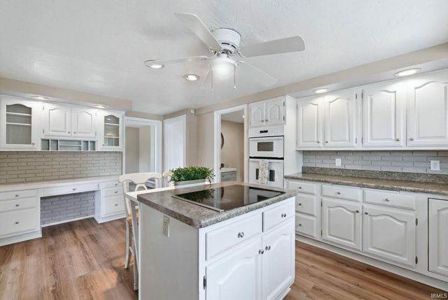 410 E 7th Street, Auburn, IN 46706