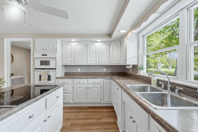 410 E 7th Street, Auburn, IN 46706