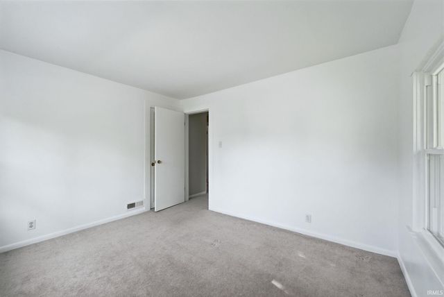 410 E 7th Street, Auburn, IN 46706