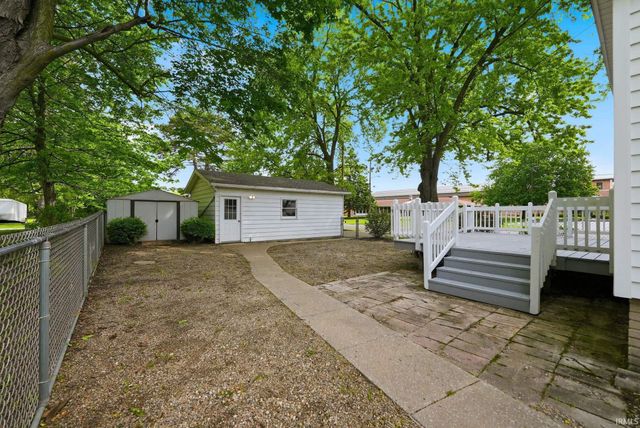 410 E 7th Street, Auburn, IN 46706